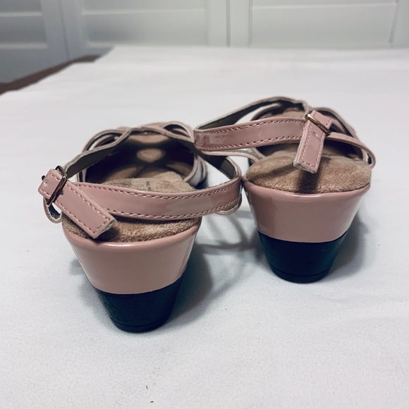 Soft Style blush and black wedges size 8.5 narrow - Picture 3 of 12